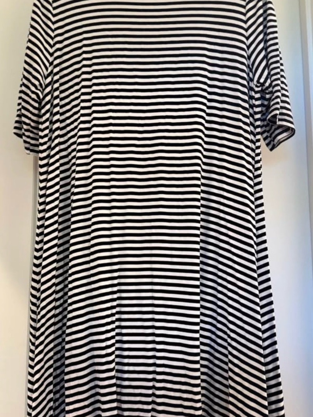 Old Navy Black and White Striped Women’s Dress